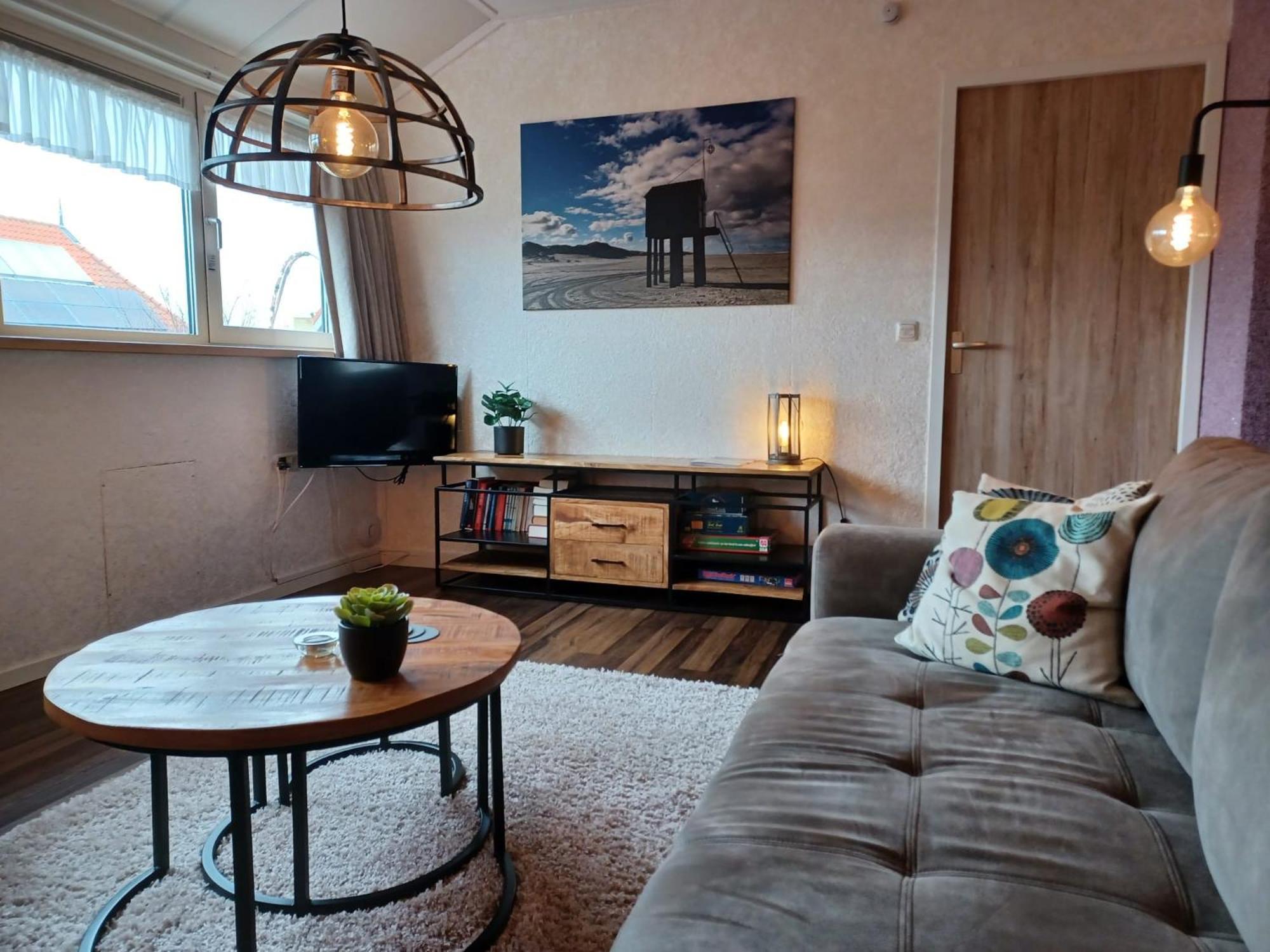 Hotel Dichtbijzee Oosterend  Екстериор снимка